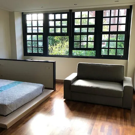 Estudio En Apartment